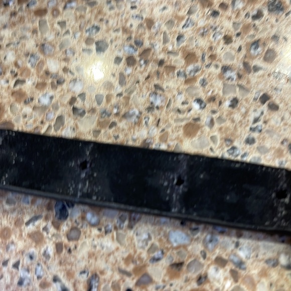 Faux Leather Rhinestones Belt for Ladies. - Picture 6 of 6